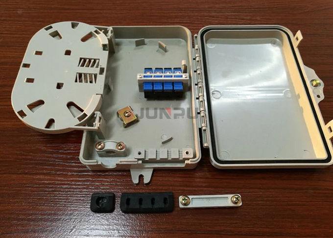 Junpu Waterproof 4 Core Fiber Optic Distribution Box With sc adapters 3