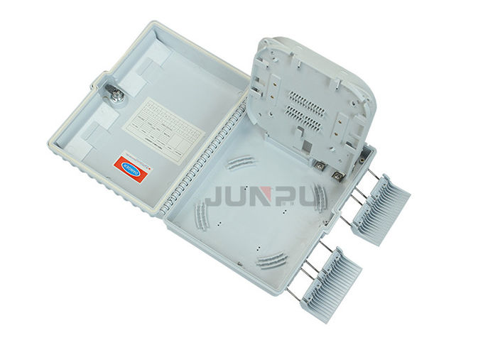 Wall Mounted Fiber Optic Distribution Box PC+ABS/PP+GF material 3